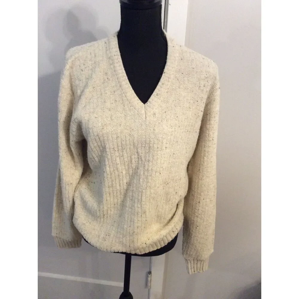70s Vintage Fleck V neck Sweater Womens Milford USA medium